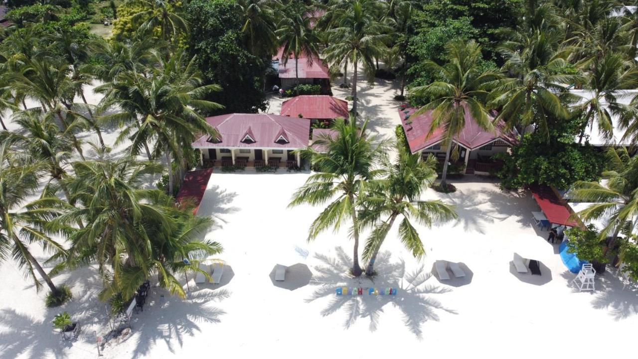 Beach Placid Resort Powered By Cocotel Ocoy Buitenkant foto